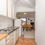 Estella Appartamento Srima