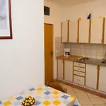 Appartamento Estella Srima