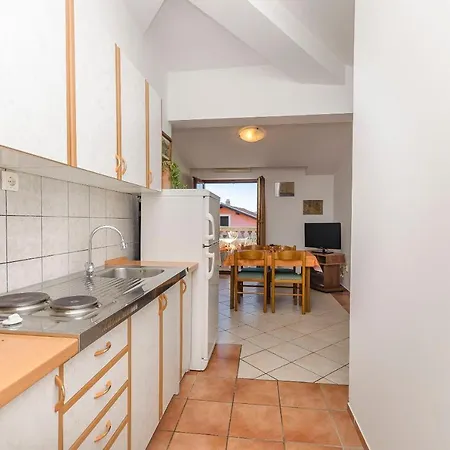 Estella Apartman Srima