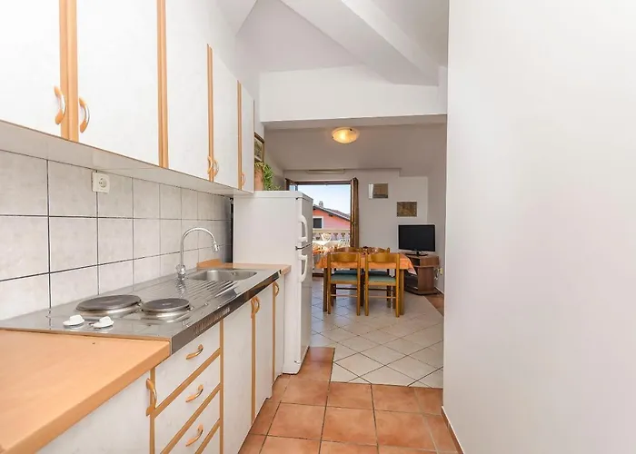 Estella דירה סרימה