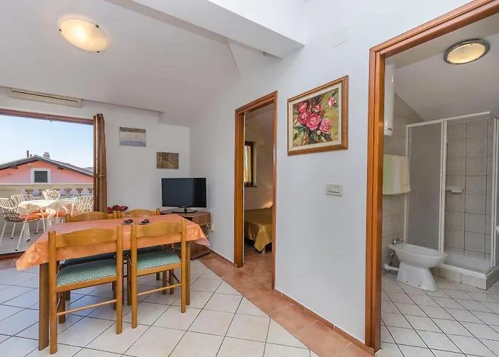 Estella * סרימה