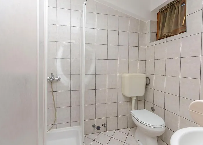 Estella * סרימה