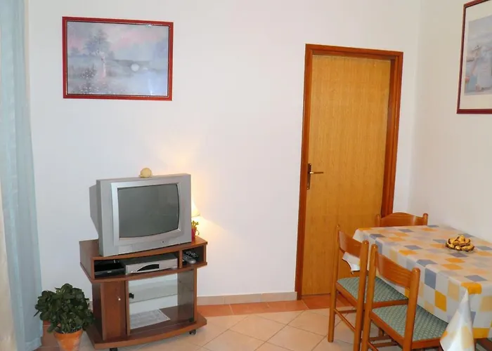 Estella * סרימה